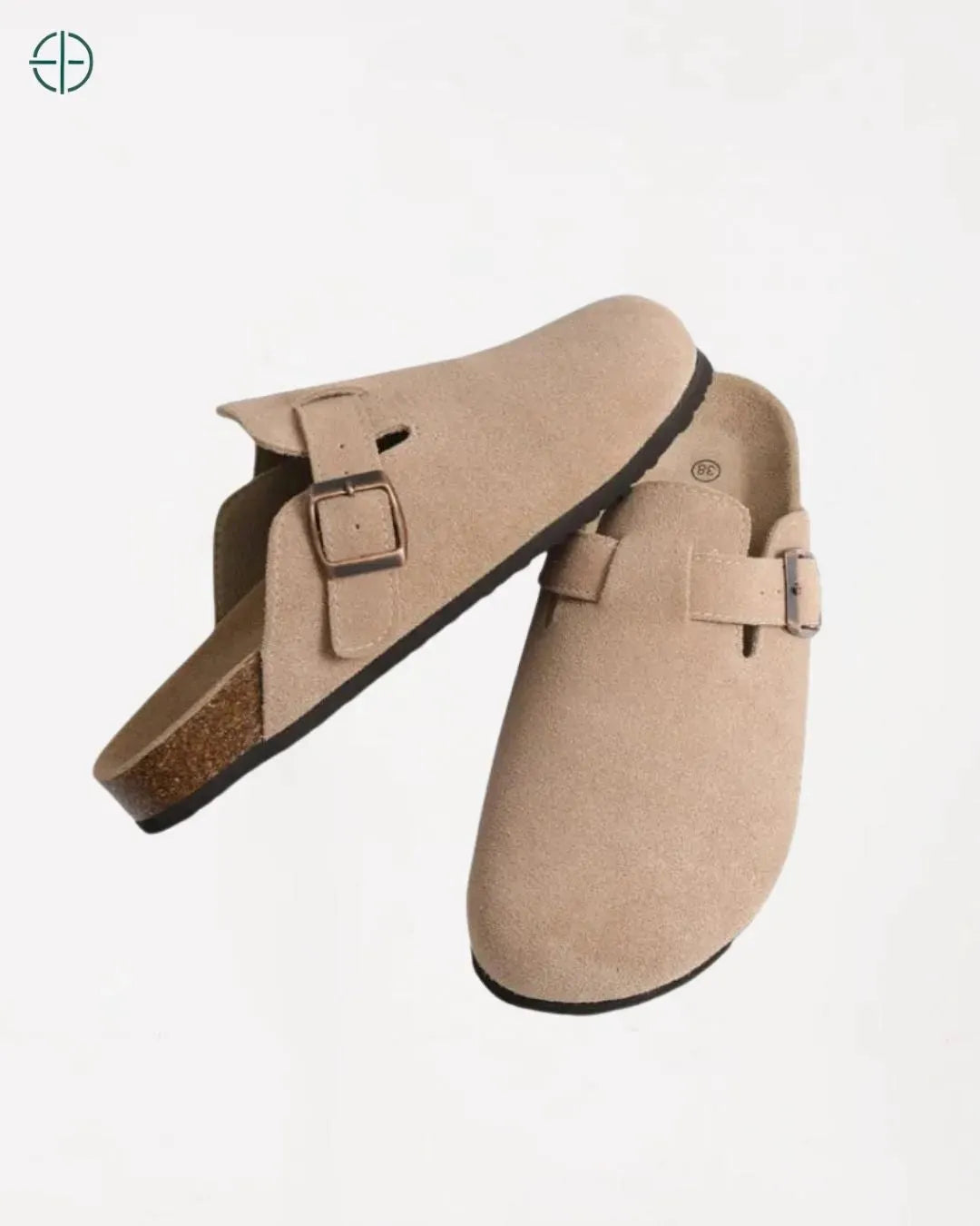 Tamanco de Camurça Old Money Bege | Rest Money™