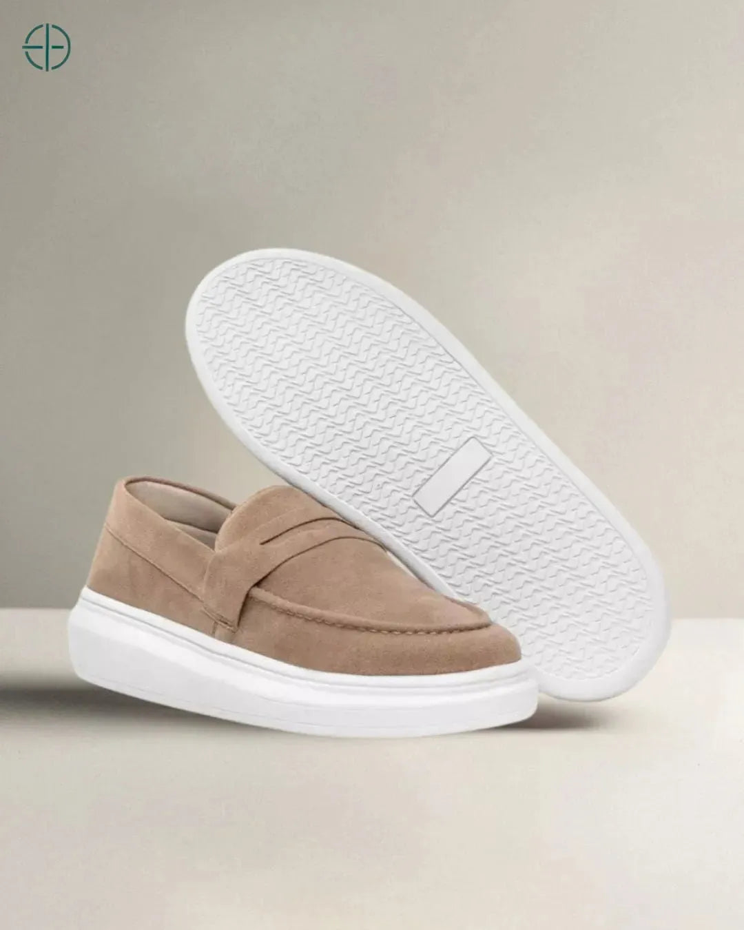 Mocassim de Camurça Masculino Bege | Rest Money™