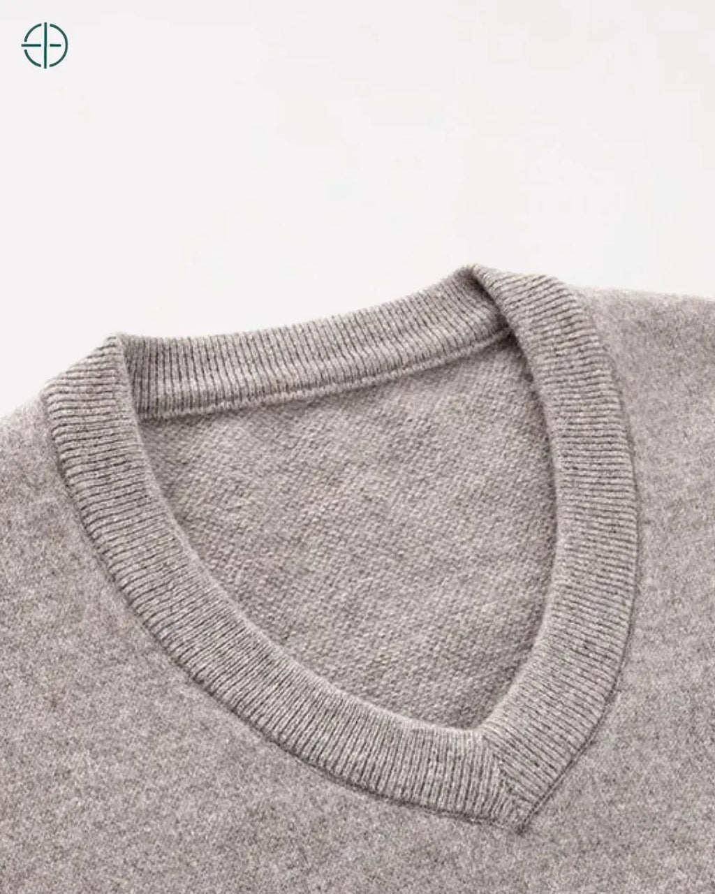 Casaco Engrossado Gola V 100% Caxemira | Rest Money™